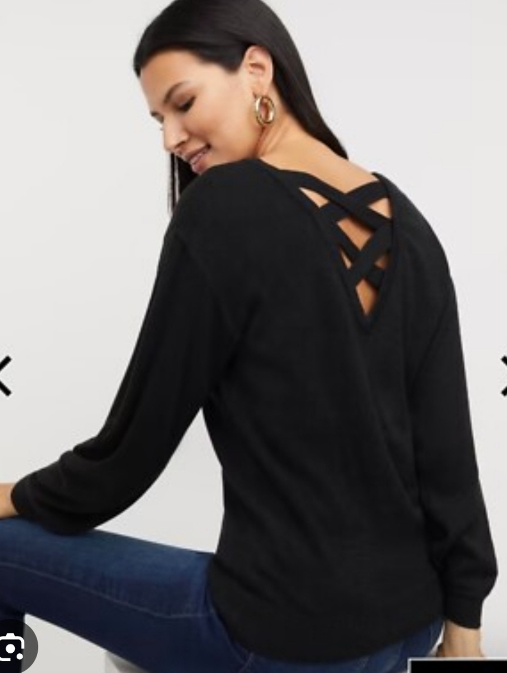 Old Navy GO DRY Black Long-Sleeve V-Back Top with Crisscross Straps LARGE